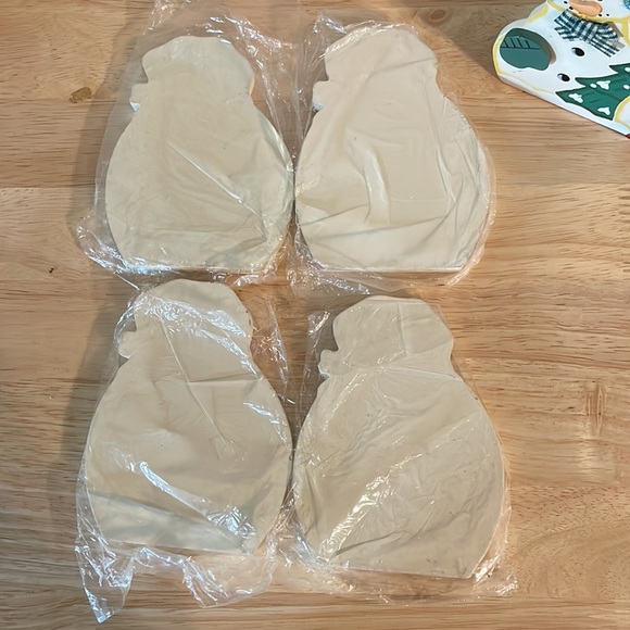 Christmas Snowman ⛄️ Wooden Cork Drink Coasters with Christmas Tree Holder 🎄 - Picture 6 of 6